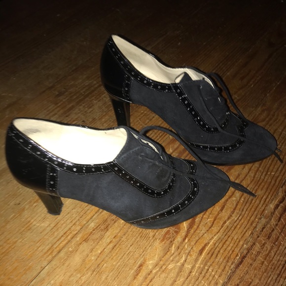 Fancy Shoe - Picture 2 of 7